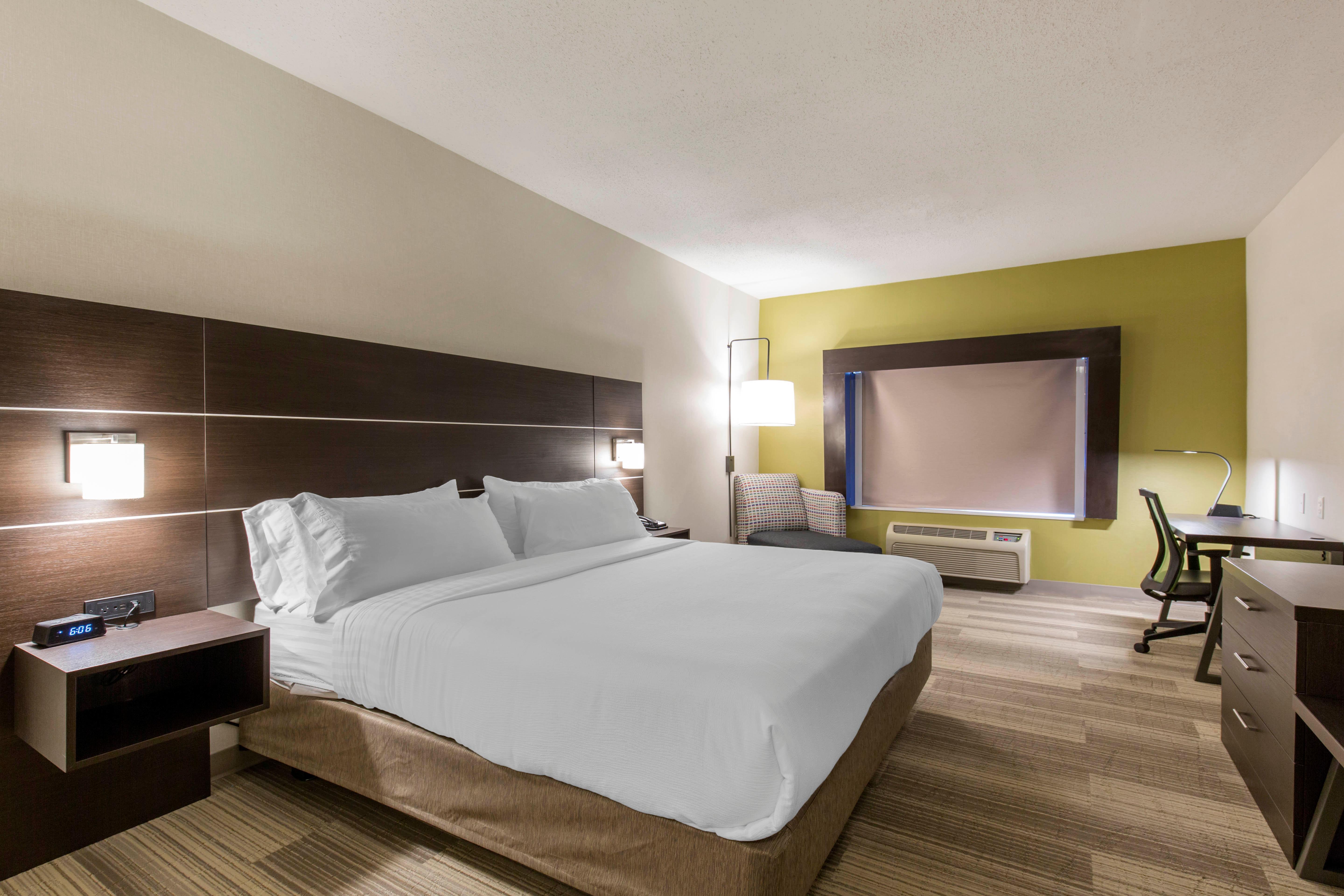 Holiday Inn Express And Suites Chicago West - St Charles By Ihg Saint Charles Exterior foto
